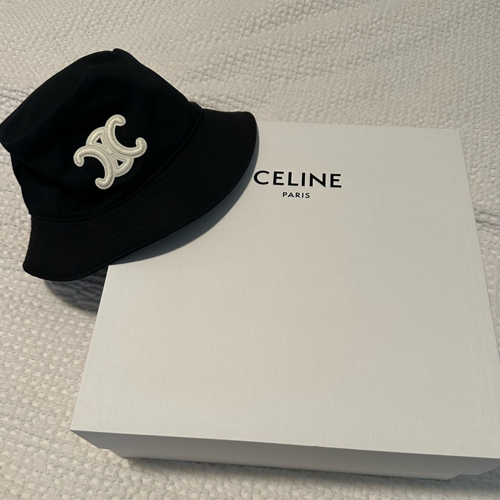 CELINE TRIOMPHE BOB IN COTTON